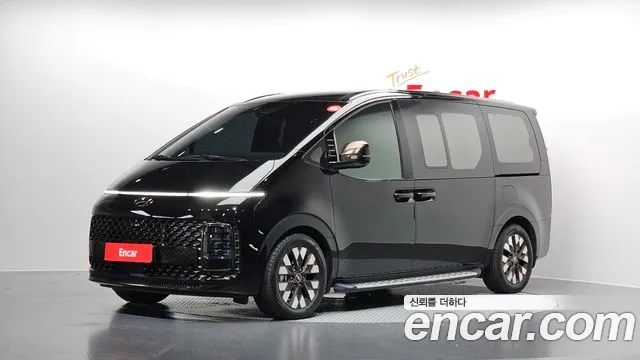 Hyundai Staria 4WD 7 Inspiration