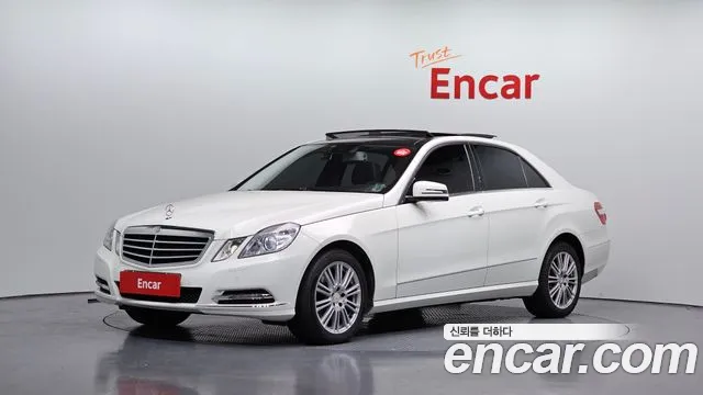 Mercedes-Benz E- W212 E300