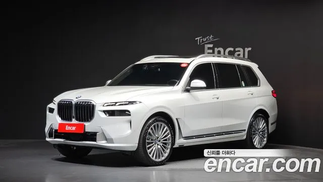 BMW X7 (G07) xDrive 40i 6