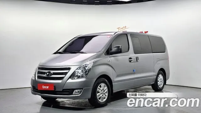Hyundai Grand Starex 12