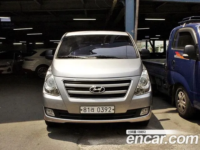 Hyundai Grand Starex 3