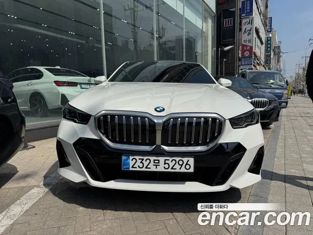 BMW 5 (G60) 520i M