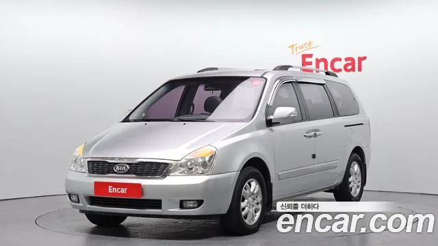 Kia Carnival R Carnival GLX Premium