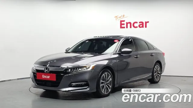 Honda Accord 10 2.0 Hybrid