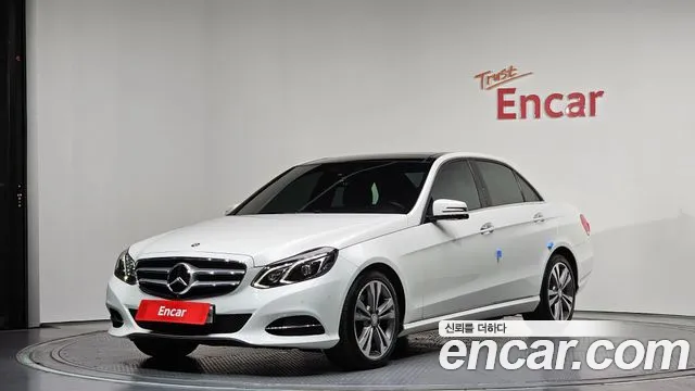Mercedes-Benz E- W212 E300 4MATIC