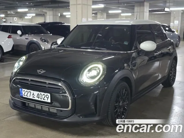 MINI Cooper 5 3