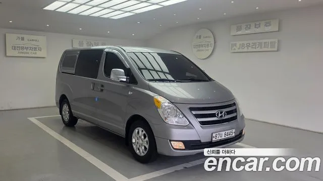 Hyundai Grand Starex 5