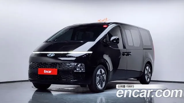 Hyundai Staria 9