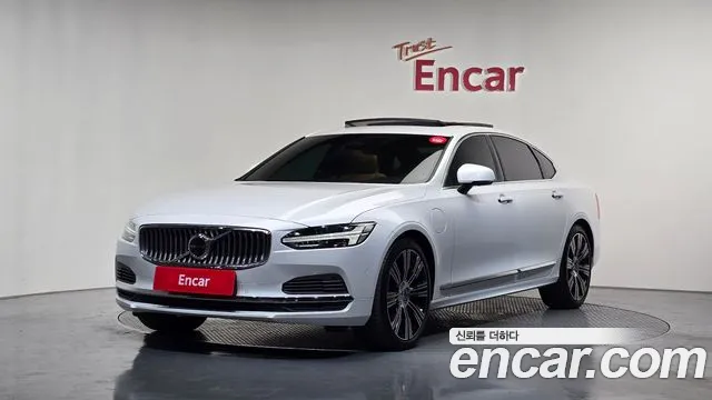 Volvo S90 T8 AWD
