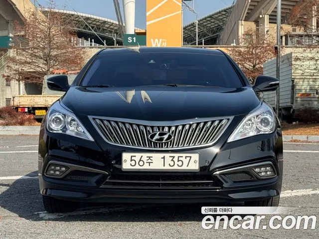 Hyundai Grandeur HG HG240