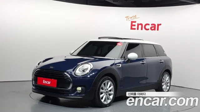 MINI Cooper Clubman Base 2