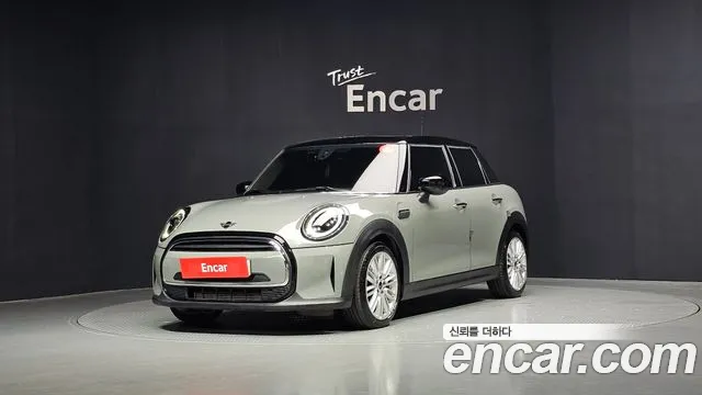 MINI Cooper 5 3
