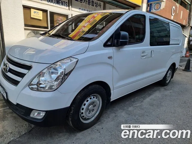 Hyundai Grand Starex 5