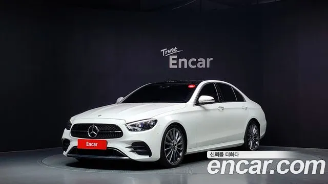 Mercedes-Benz E- W213 E350 4MATIC AMG Line
