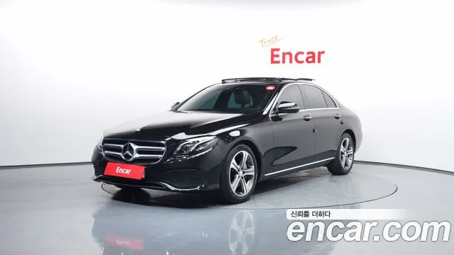 Mercedes-Benz E- W213 E300 4MATIC