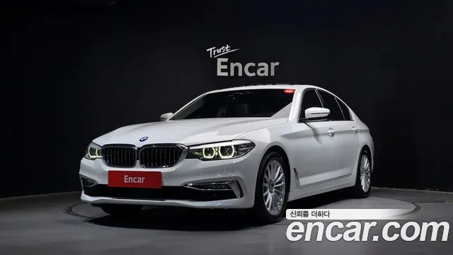 BMW 5 (G30) 520i