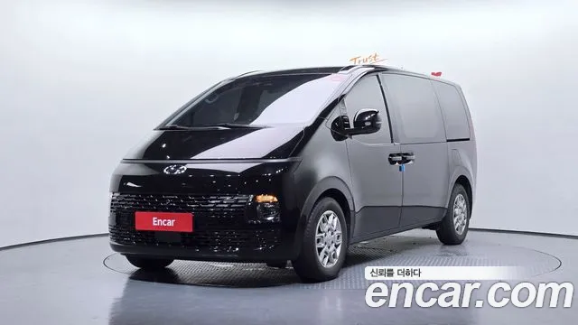 Hyundai Staria L3.5 5