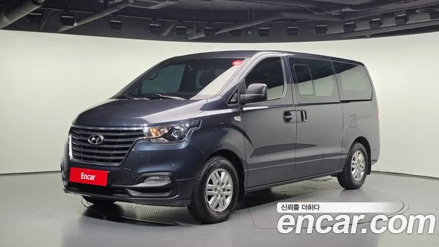 Hyundai The New Grand Starex 5