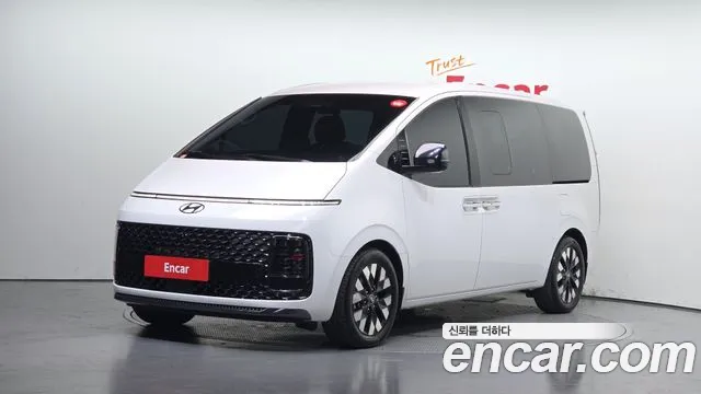 Hyundai Staria L3.5 9 Inspiration