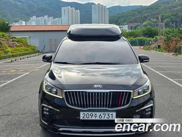 Kia The New Carnival 7