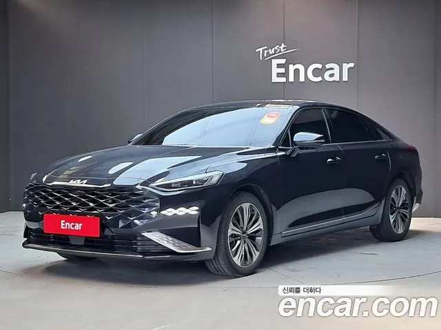 Kia K8 Hybrid Signature