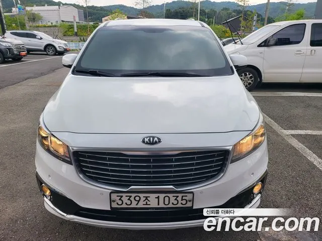 Kia All New Carnival 9 Prestige