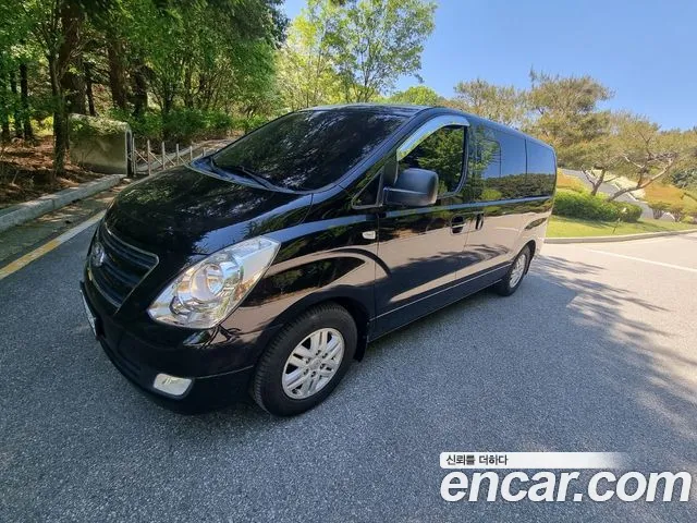 Hyundai Grand Starex 5