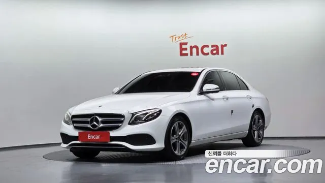 Mercedes-Benz E- W213 E300 4MATIC