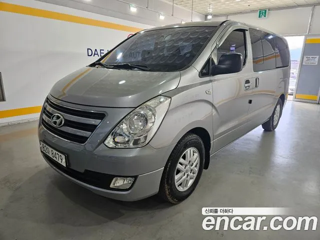 Hyundai Grand Starex 5