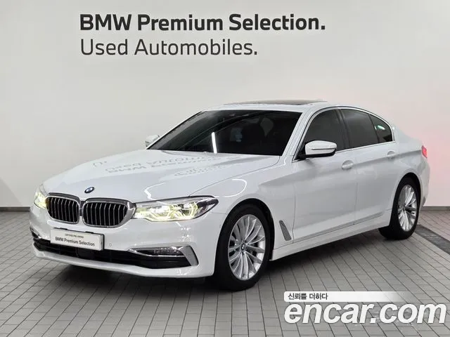 BMW 5 (G30) 530i
