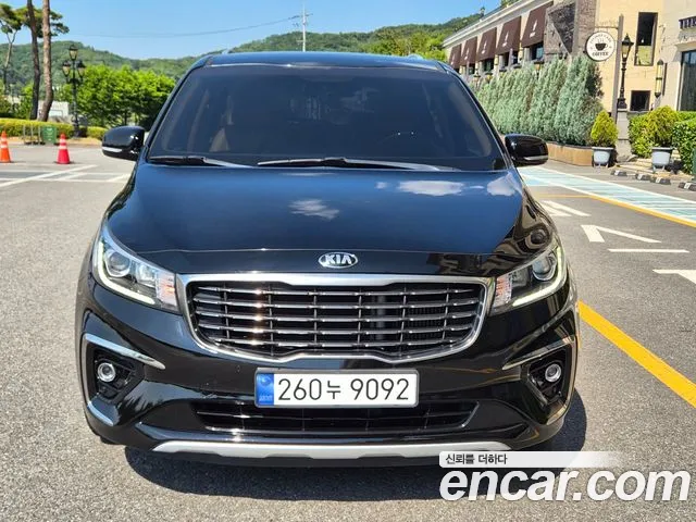 Kia The New Carnival 9 Prestige