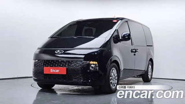 Hyundai Staria 5