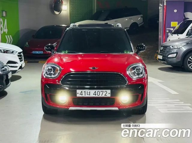 MINI Cooper D Countryman Base 2