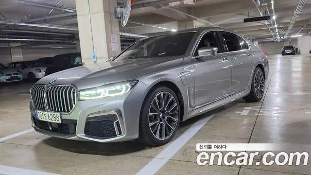 BMW 7 (G11) 745e i M