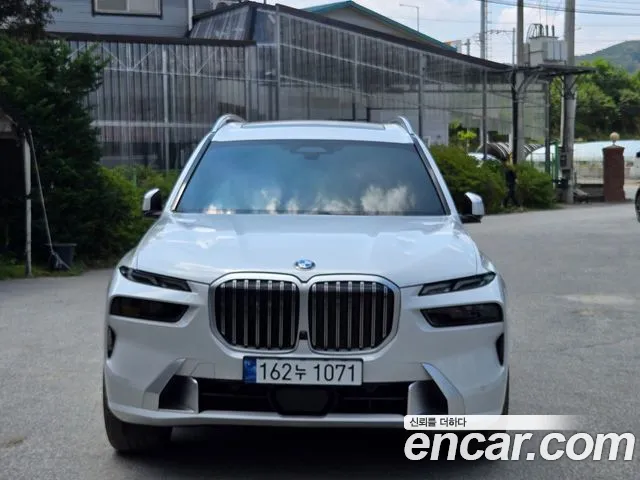 BMW X7 (G07) xDrive 40i 6