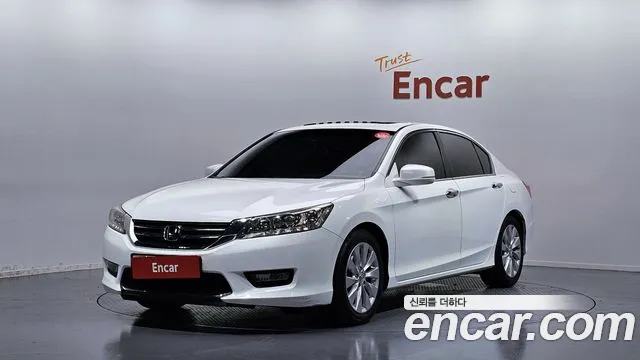 Honda Accord 2.4 9