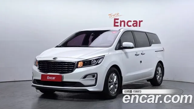 Kia The New Carnival 11