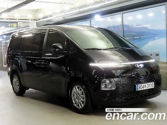 Hyundai Staria 5