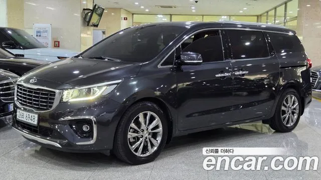 Kia The New Carnival 9 Prestige
