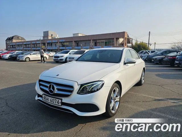 Mercedes-Benz E- W213 E220d
