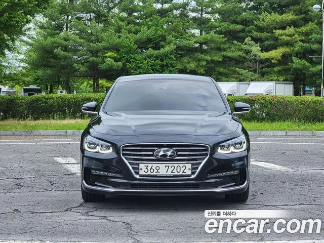 Hyundai Grandeur IG 3.3