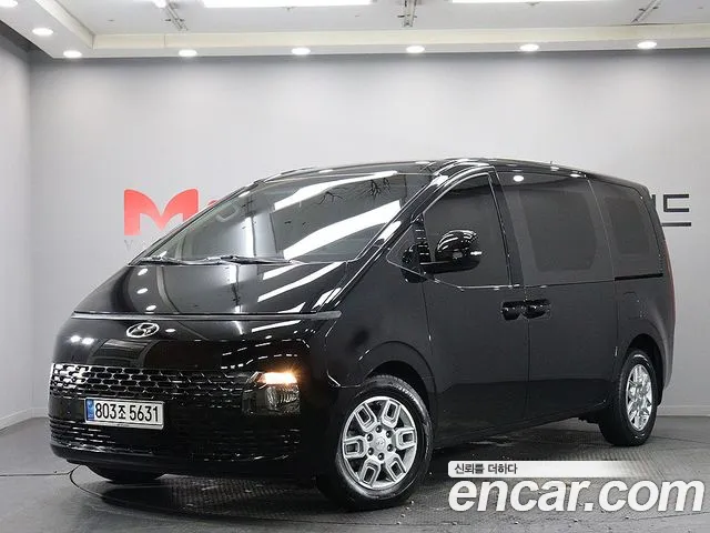 Hyundai Staria 3