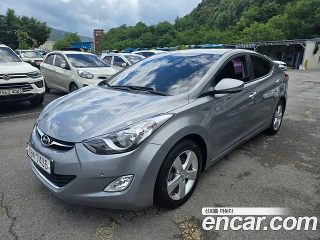 Hyundai Avante MD M16 GDI