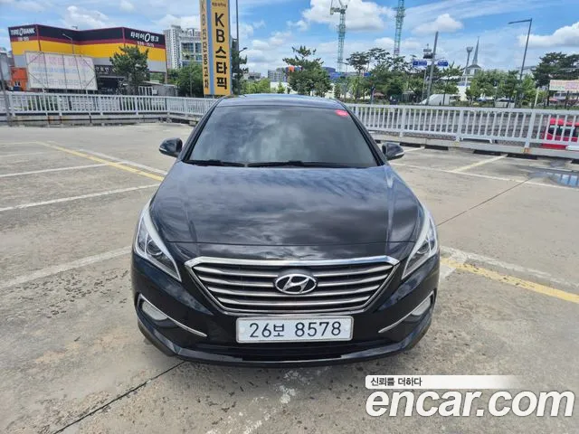 Hyundai LF Sonata 2.0