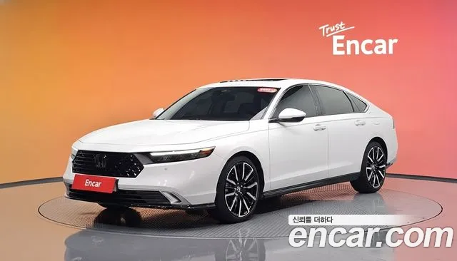 Honda Accord 11 2.0 Hybrid