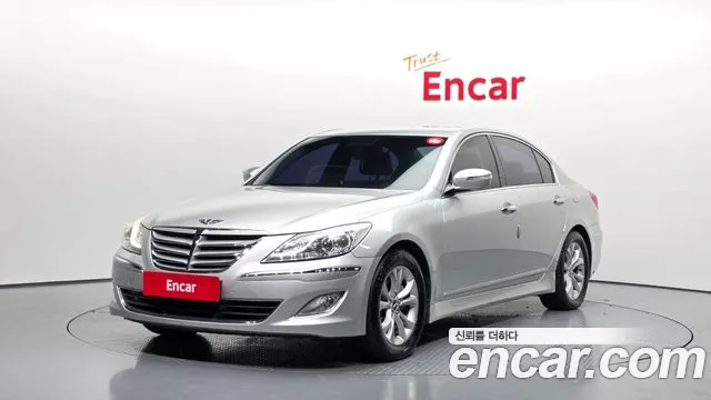 Hyundai Genesis BH330 Base