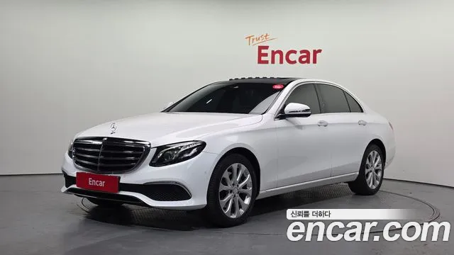Mercedes-Benz E- W213 E220d Exclusive