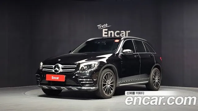 Mercedes-Benz GLC- X253 GLC300 4MATIC AMG Line