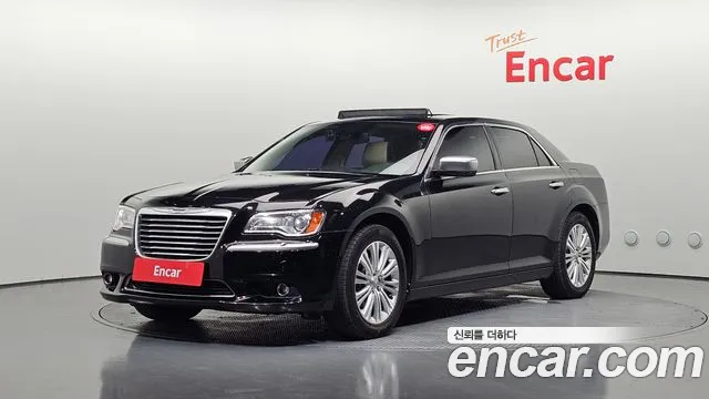 The New 300C 3.6 AWD