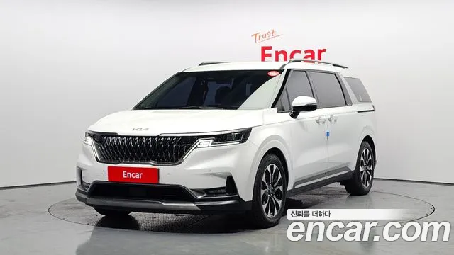 Kia Carnival 4 Gasoline 7 Noblesse